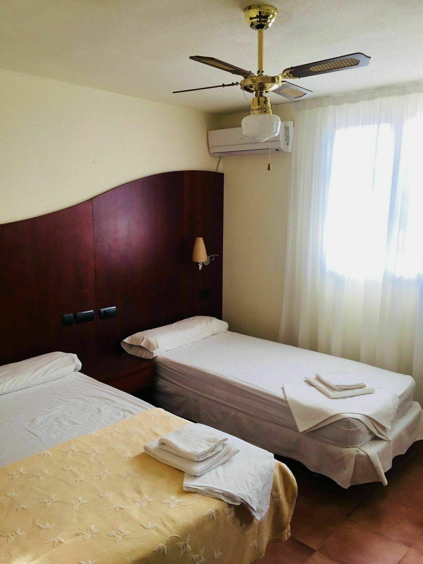 Hostal Bahia Alicante La Condomina Kültér fotó